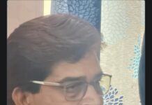 рдЫрд┐рдВрджрд╡рд╛реЬрд╛ рдХреЗ CMHO рдХрд╛рд░реНрдпрд╛рд▓рдп рдореЗрдВ рд▓реЛрдХрд╛рдпреБрдХреНрдд рдХрд╛ рдЫрд╛рдкрд╛ , рдЬрд┐рддреЗрдВрджреНрд░ рдпрджреБрд╡рдВрд╢реА рдХреЛ рдкрдЪрд╛рд╕ рд╣реЫрд╛рд░ рдХреА рд░рд┐рд╢реНрд╡рдд рд▓реЗрддреЗ рдкрдХреЬрд╛