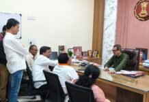 भाजपा प्रतिनिधिमंडल ने कलेक्टर से की मुलाकात, कम वर्षा से प्रभावित किसानों को उचित मुआवजा दिलाने की मांग