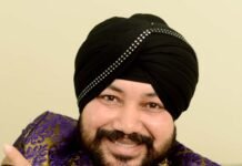 गायक दलेर मेहंदी की लाइव शो में हंगामा ! क्या ? शराब के नशे में थे दलेर मेहंदी जाने क्या हुआ देखे पूरी खबर
